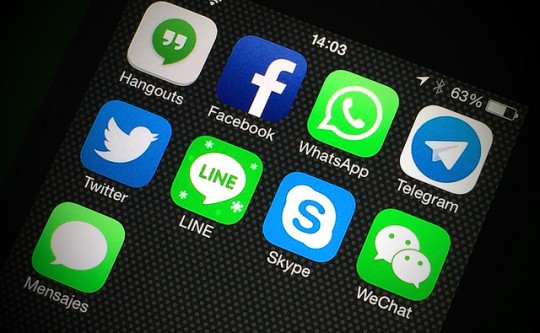 IM - messaging-apps
